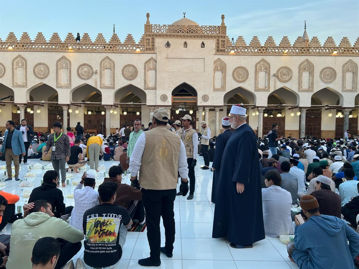 الإفطار الجماعي بالجامع الأزهر